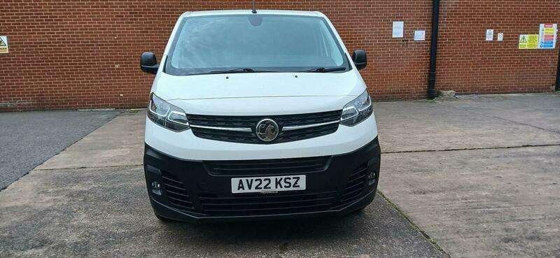 A 2022 VAUXHALL VIVARO 1.5 Turbo D 2900 Dynamic L2 H1 Euro 6 (s/s) 6dr A 2022 VAUXHALL VIVARO 1.5 Turbo D 2900 Dynamic L2 H1 Euro 6 (s/s) 6dr