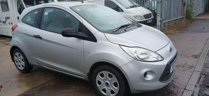A 2010 FORD KA 1.2 Studio Hatchback 3dr Petrol Manual Euro 4 (69 ps) A 2010 FORD KA 1.2 Studio Hatchback 3dr Petrol Manual Euro 4 (69 ps)