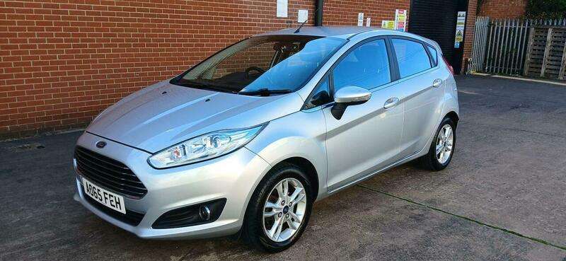 A 2015 FORD FIESTA 1.25 Zetec Euro 6 5dr A 2015 FORD FIESTA 1.25 Zetec Euro 6 5dr