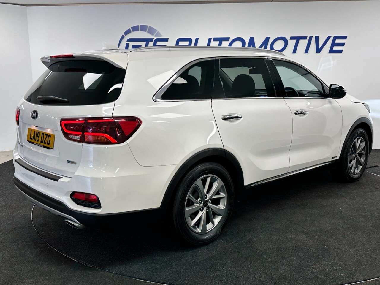 2019 KIA SORENTO 2019 KIA SORENTO