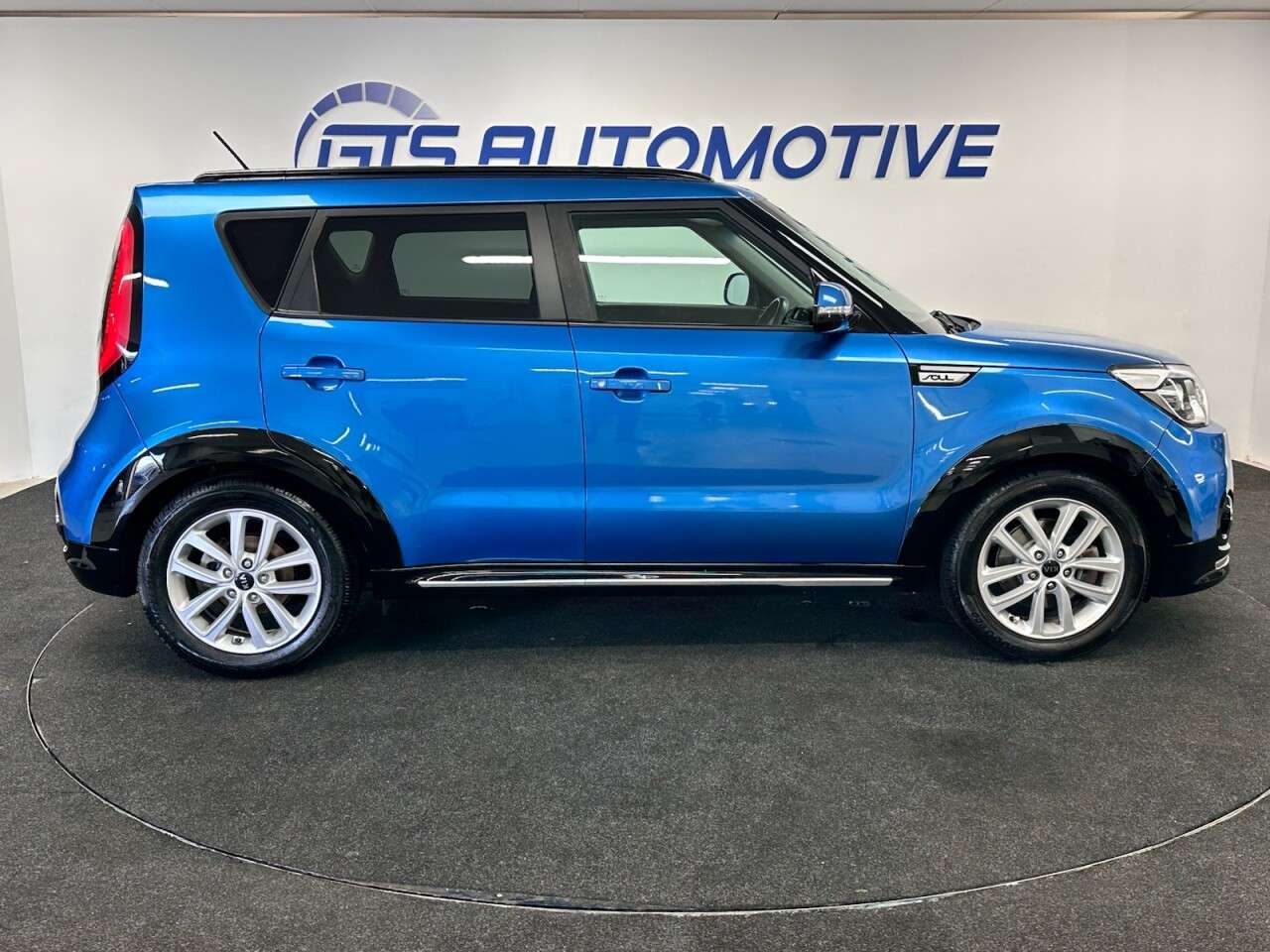 2018 KIA SOUL 2018 KIA SOUL