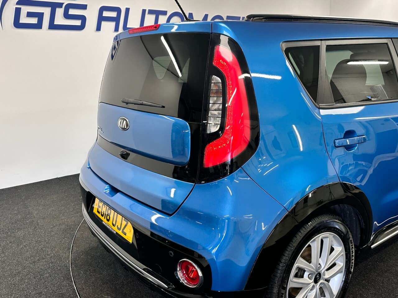 2018 KIA SOUL 2018 KIA SOUL