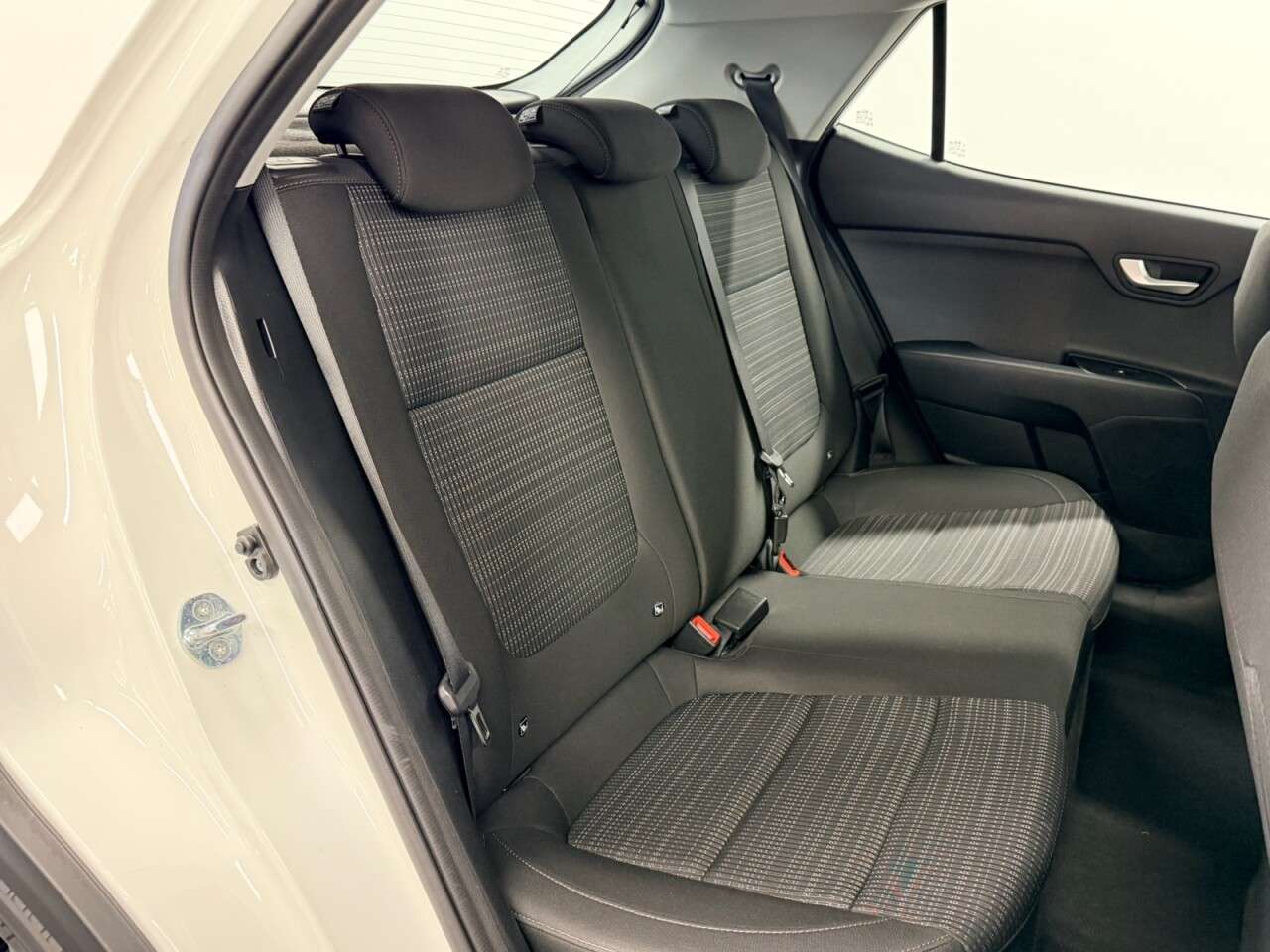 2021 KIA STONIC 2021 KIA STONIC