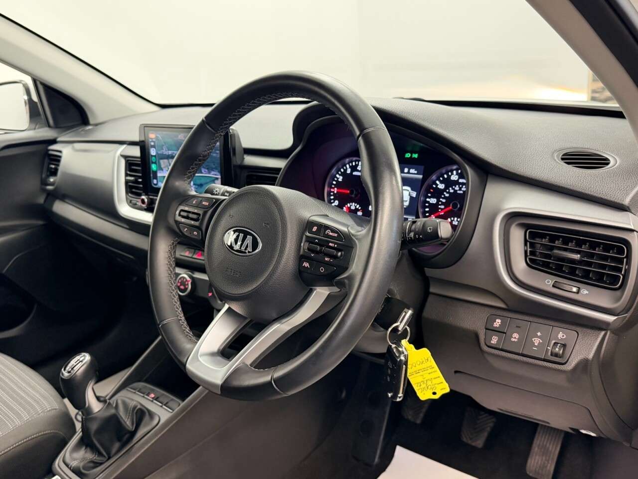 2021 KIA STONIC 2021 KIA STONIC