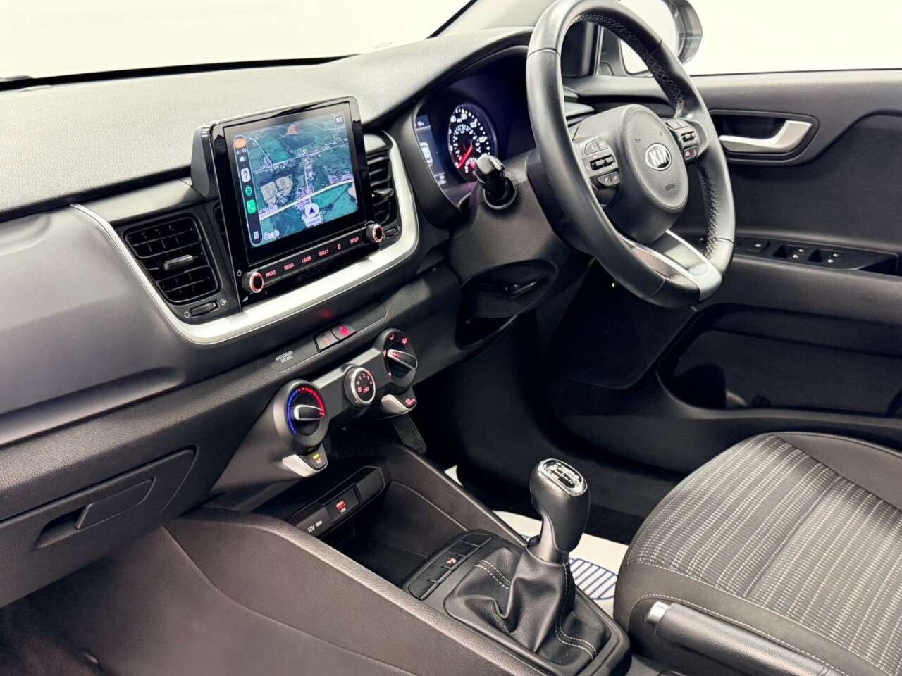 2021 KIA STONIC 2021 KIA STONIC