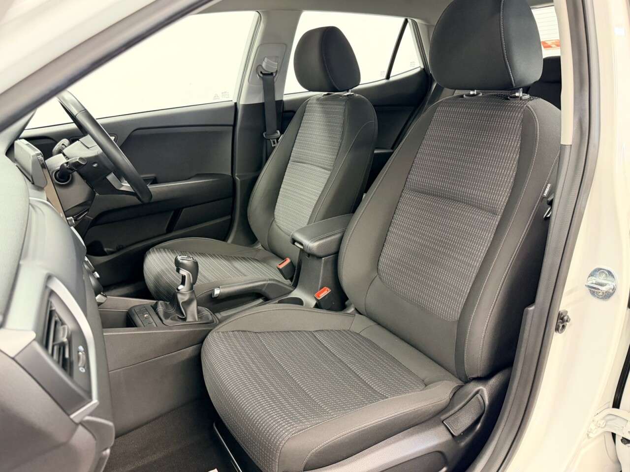 2021 KIA STONIC 2021 KIA STONIC