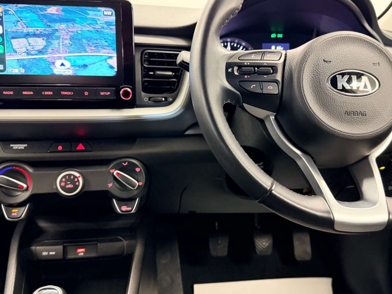 2021 KIA STONIC 2021 KIA STONIC