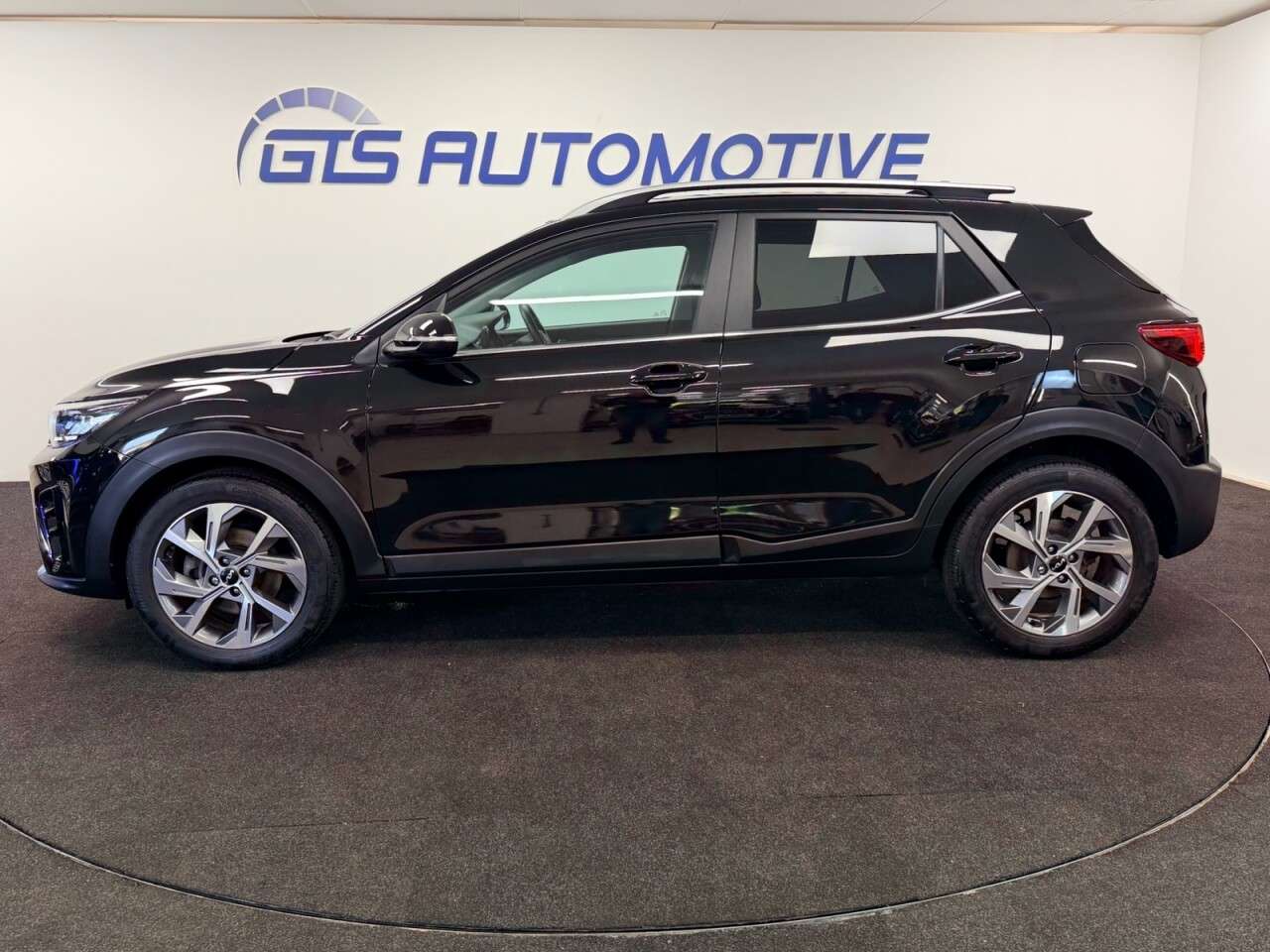 2024 KIA STONIC 2024 KIA STONIC