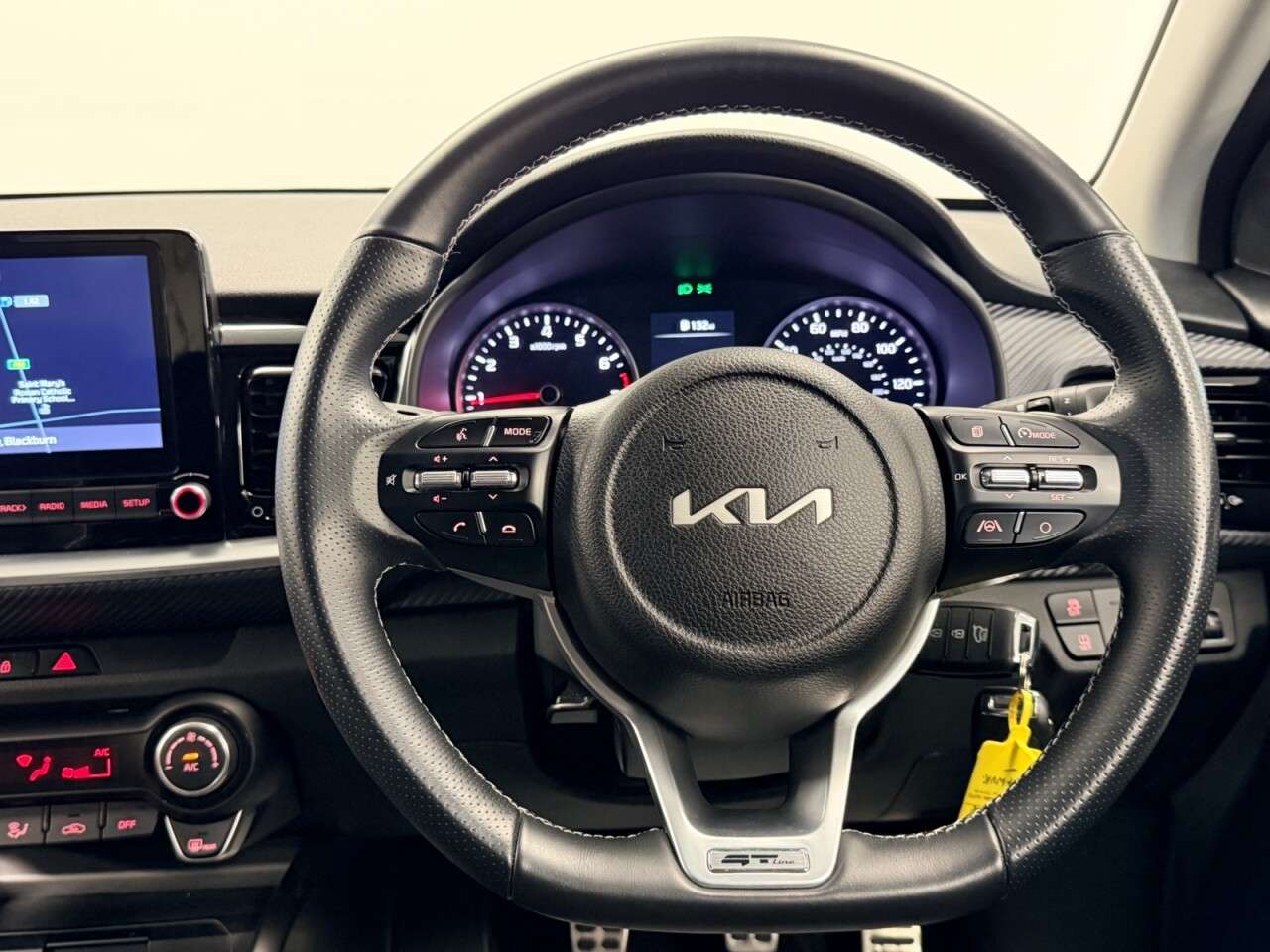 2024 KIA STONIC 2024 KIA STONIC