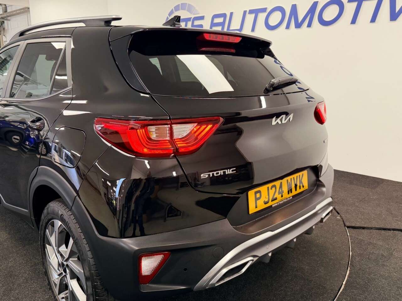 2024 KIA STONIC 2024 KIA STONIC