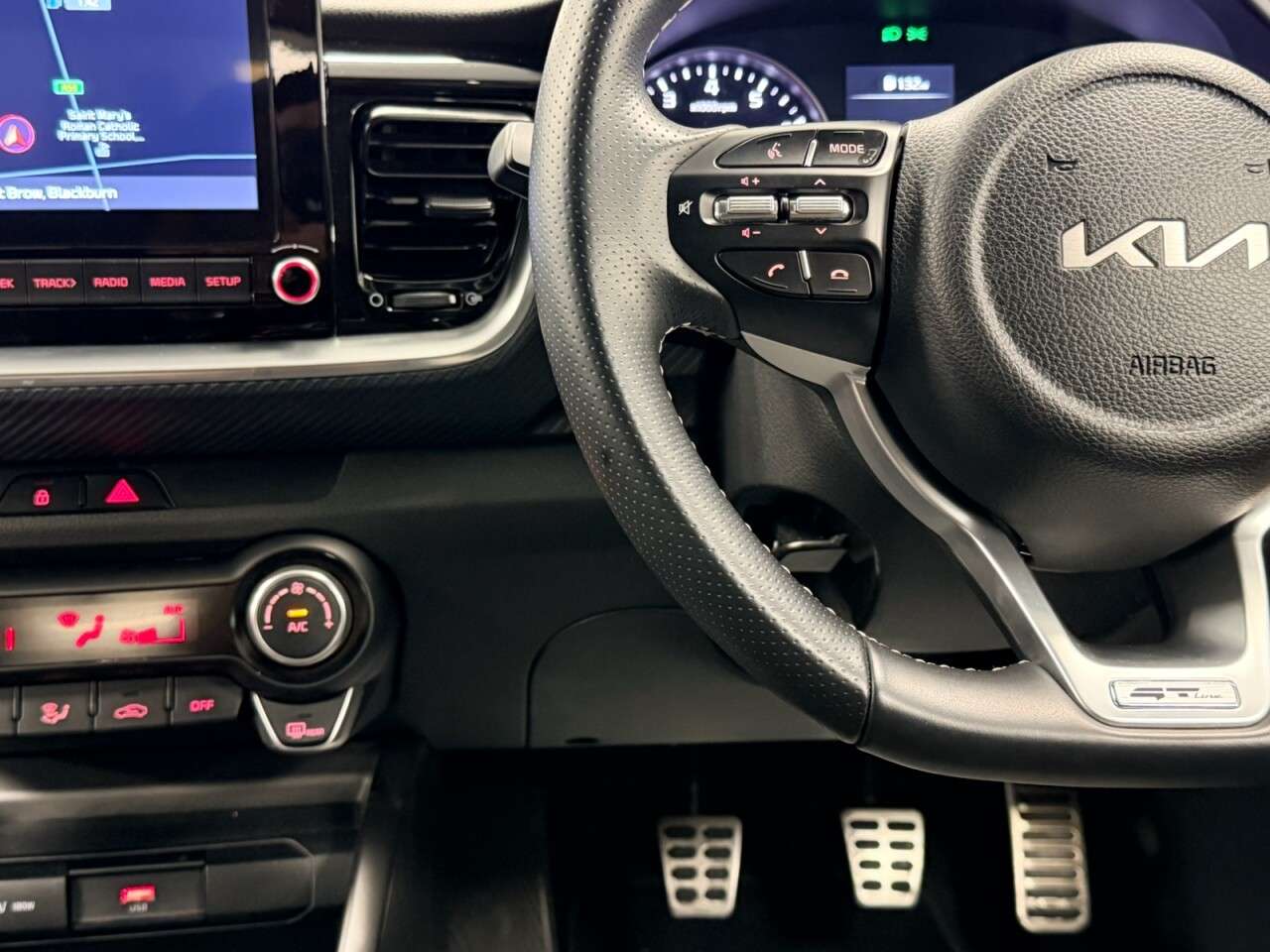 2024 KIA STONIC 2024 KIA STONIC