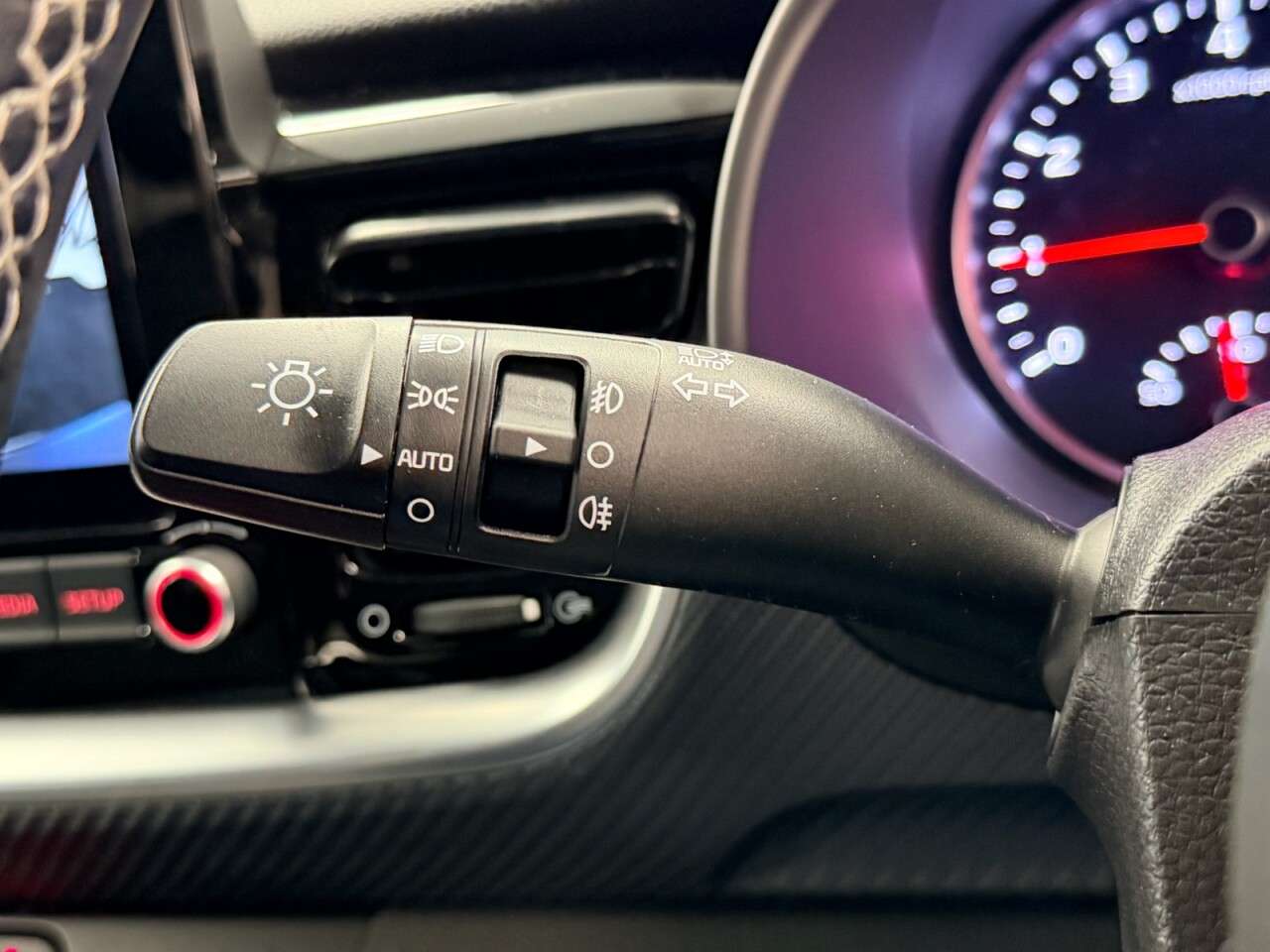 2024 KIA STONIC 2024 KIA STONIC