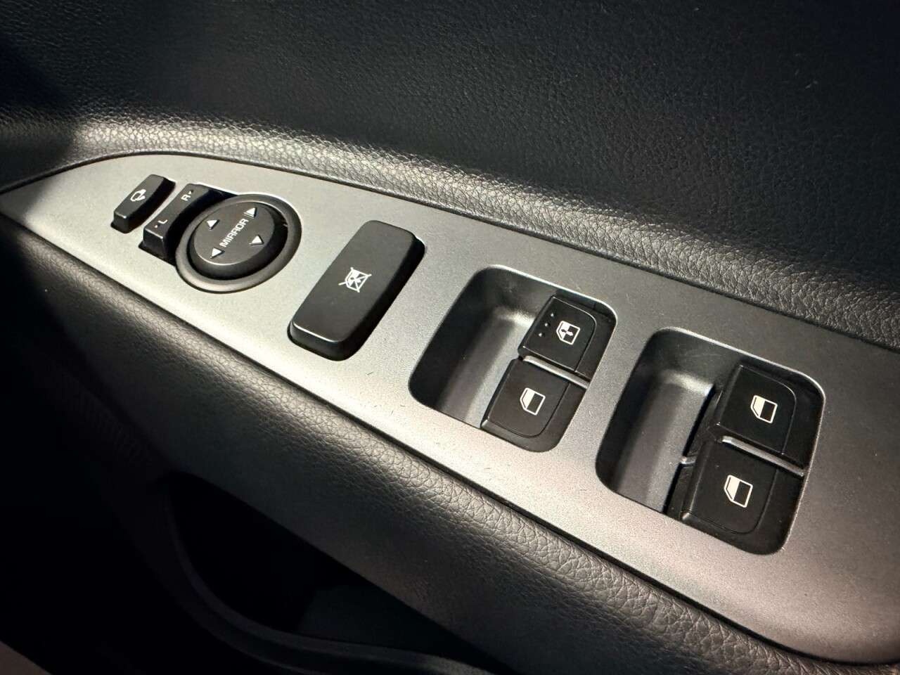 2024 KIA STONIC 2024 KIA STONIC