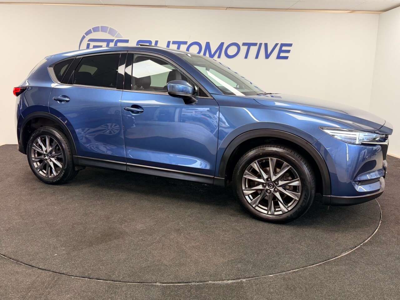 A 2020 MAZDA CX-5 2.2 SKYACTIV-D GT SPORT NAVIGATION + AUTO 4WD 185 BHP + SUNROOF + HEATED LE A 2020 MAZDA CX-5 2.2 SKYACTIV-D GT SPORT NAVIGATION + AUTO 4WD 185 BHP + SUNROOF + HEATED LE