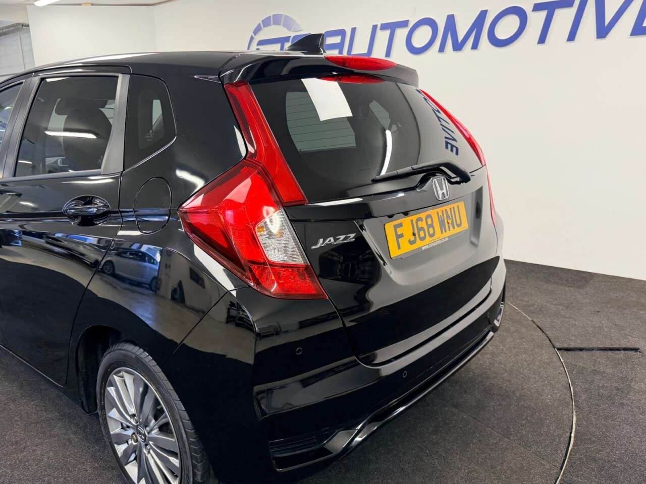 2018 HONDA JAZZ 2018 HONDA JAZZ