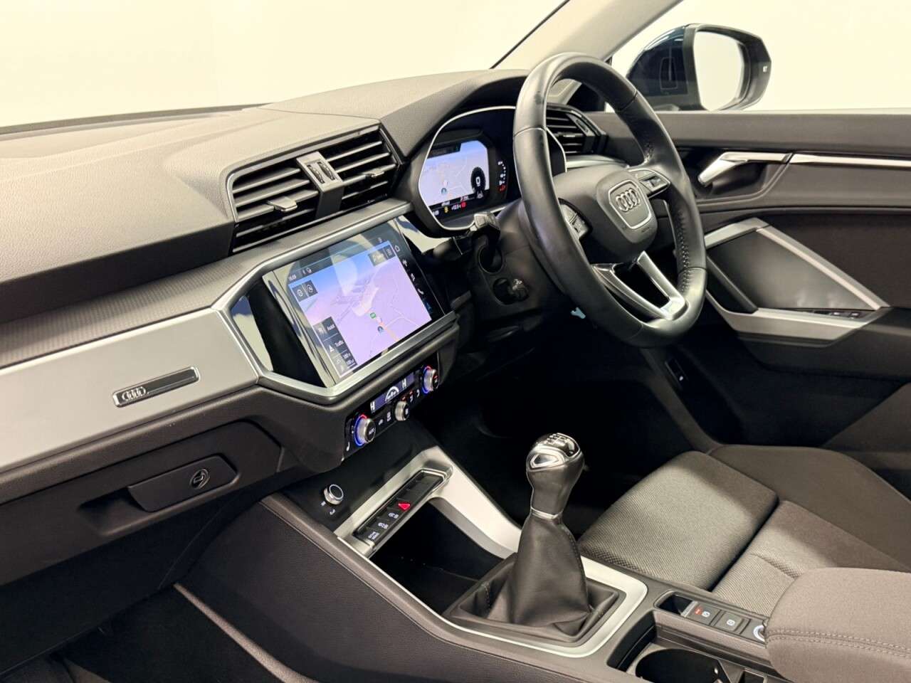 2019 AUDI Q3 2019 AUDI Q3