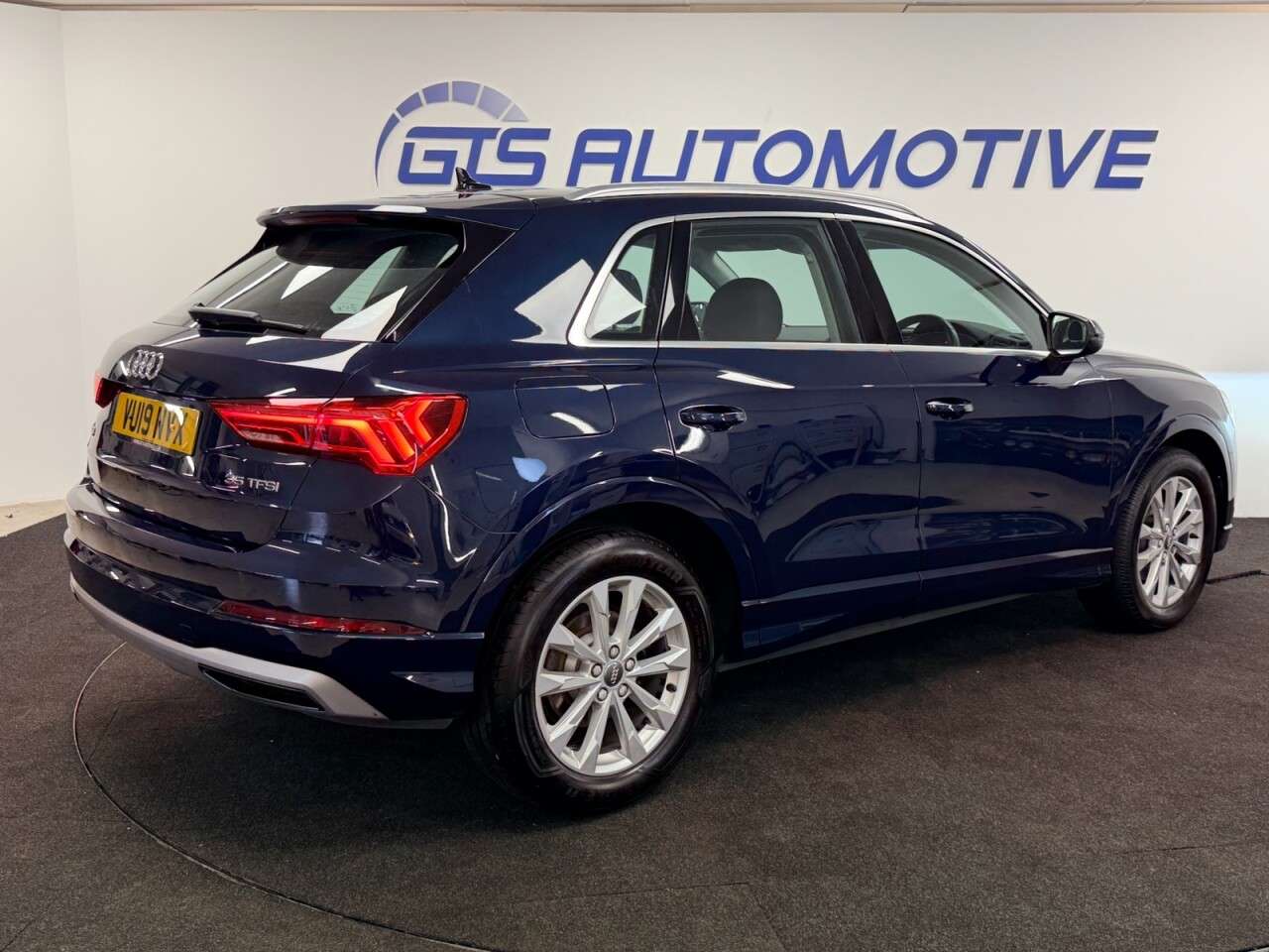 2019 AUDI Q3 2019 AUDI Q3