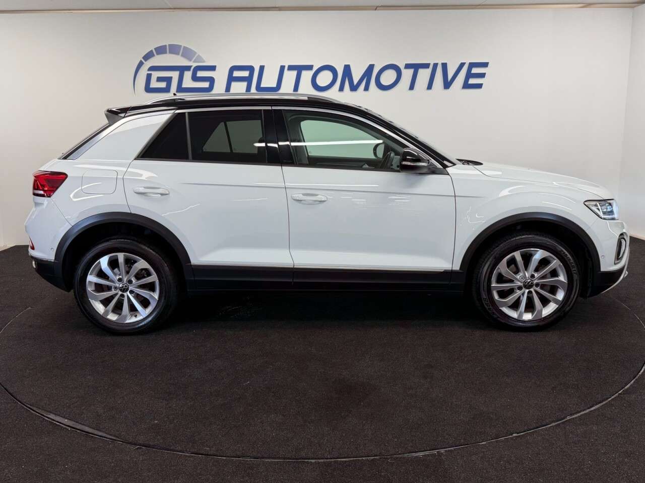 2022 VOLKSWAGEN T-ROC 2022 VOLKSWAGEN T-ROC