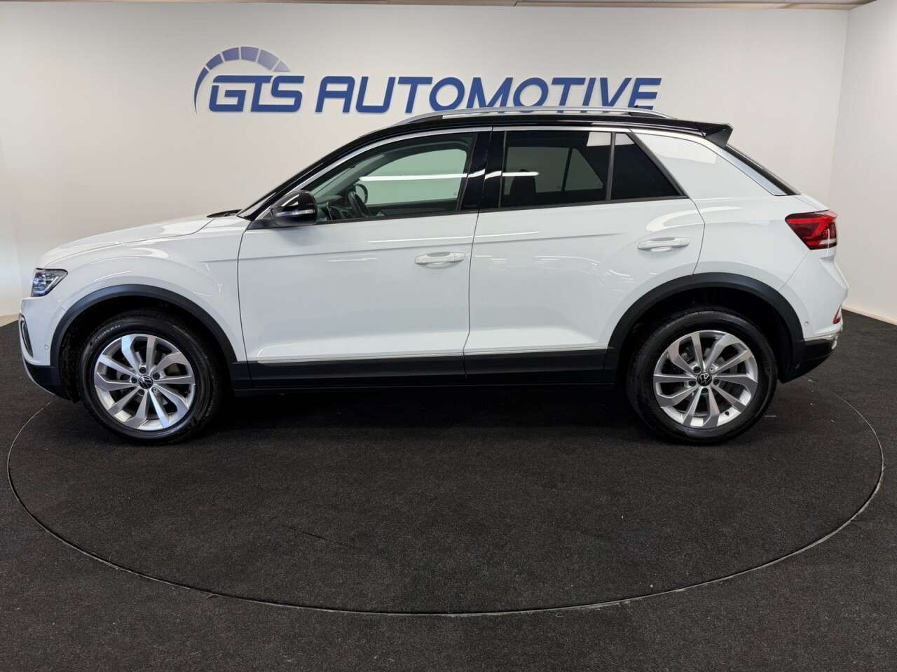 2022 VOLKSWAGEN T-ROC 2022 VOLKSWAGEN T-ROC