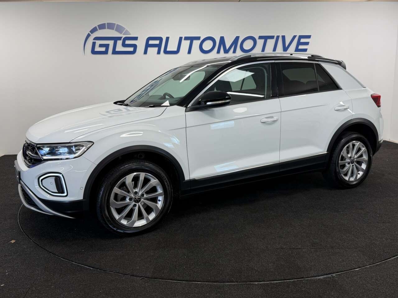 2022 VOLKSWAGEN T-ROC 2022 VOLKSWAGEN T-ROC