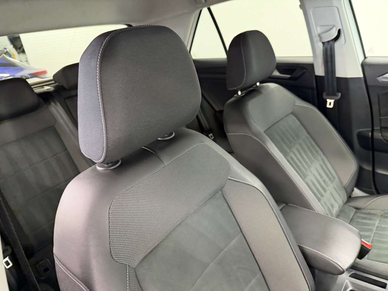 2022 VOLKSWAGEN T-ROC 2022 VOLKSWAGEN T-ROC