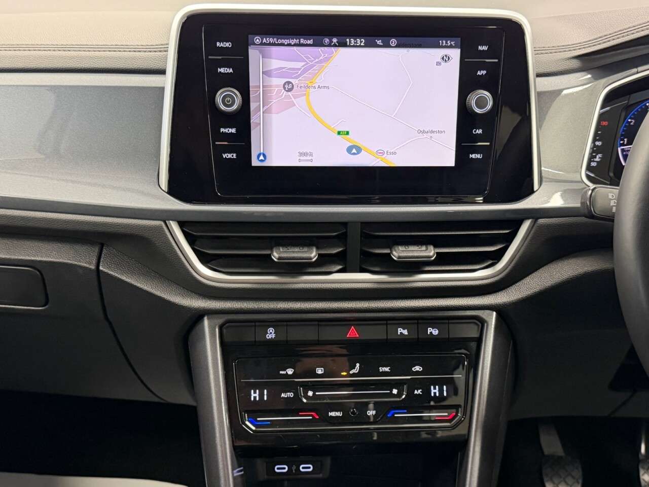 2022 VOLKSWAGEN T-ROC 2022 VOLKSWAGEN T-ROC