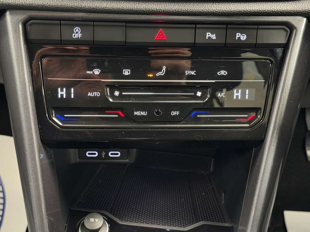 2022 VOLKSWAGEN T-ROC 2022 VOLKSWAGEN T-ROC