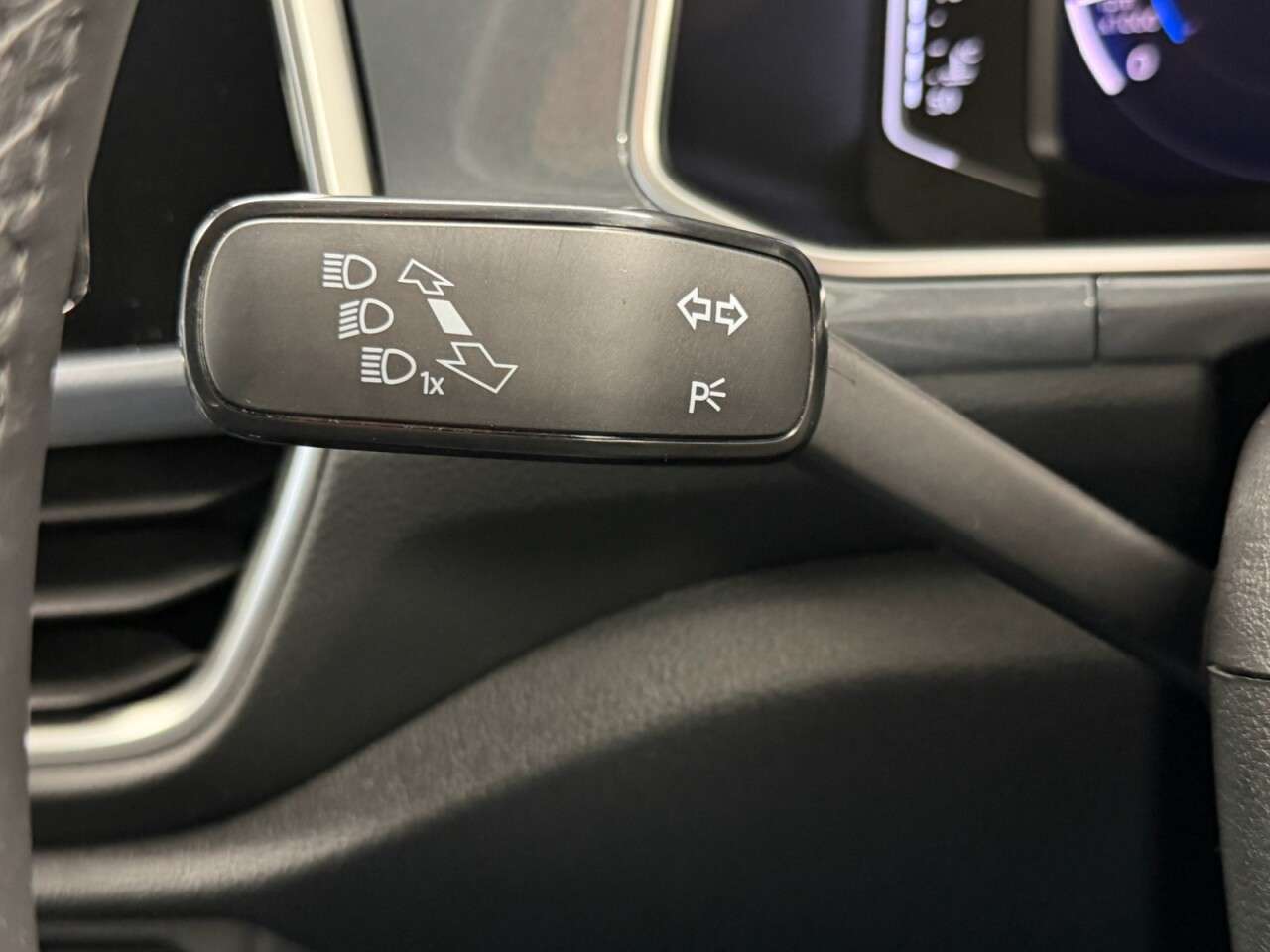 2022 VOLKSWAGEN T-ROC 2022 VOLKSWAGEN T-ROC