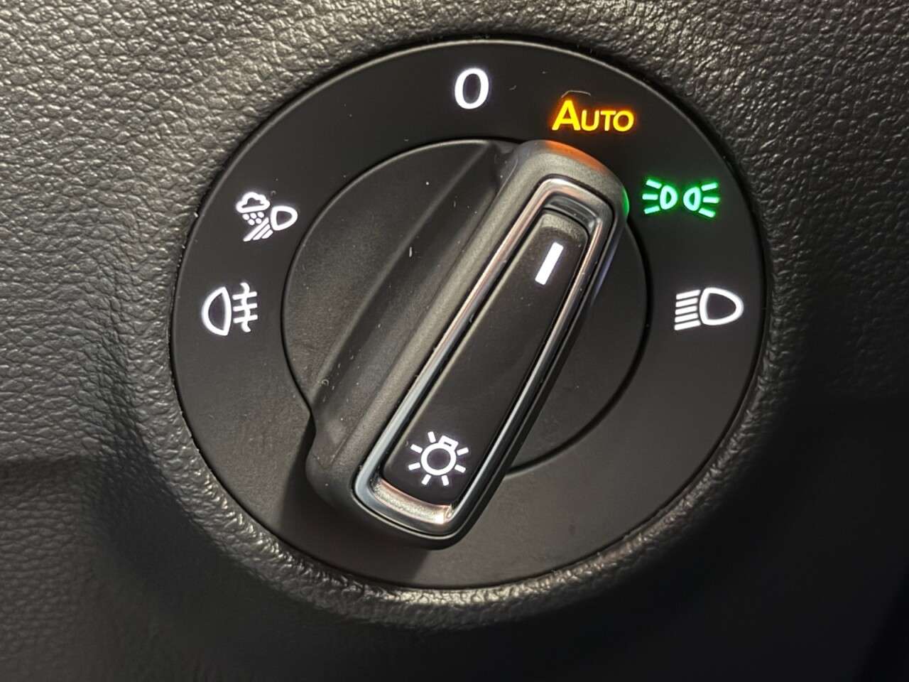 2022 VOLKSWAGEN T-ROC 2022 VOLKSWAGEN T-ROC