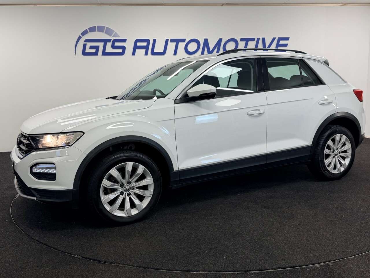 2018 VOLKSWAGEN T-ROC 2018 VOLKSWAGEN T-ROC