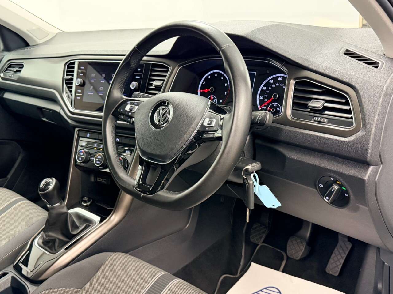 2018 VOLKSWAGEN T-ROC 2018 VOLKSWAGEN T-ROC