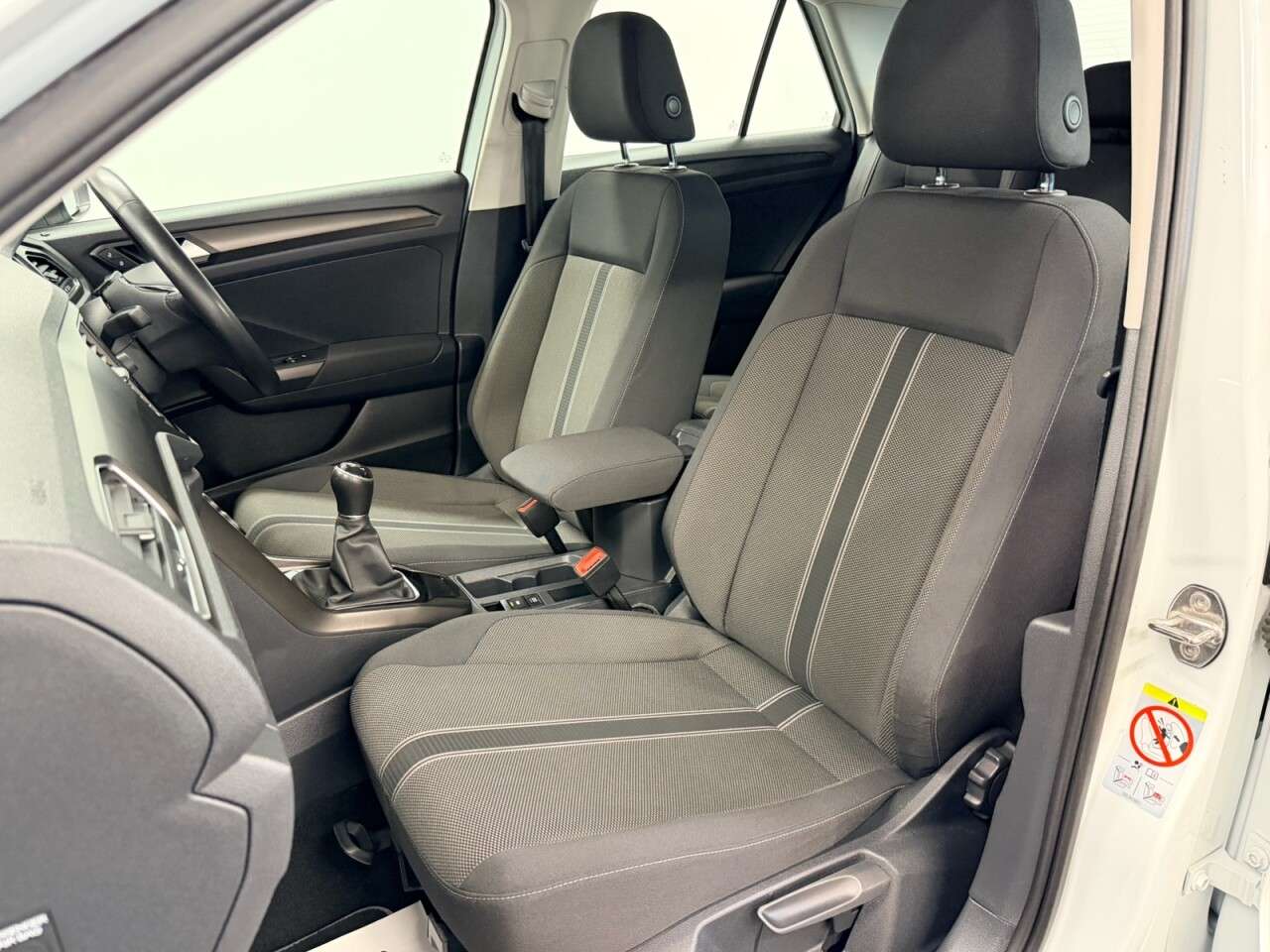 2018 VOLKSWAGEN T-ROC 2018 VOLKSWAGEN T-ROC