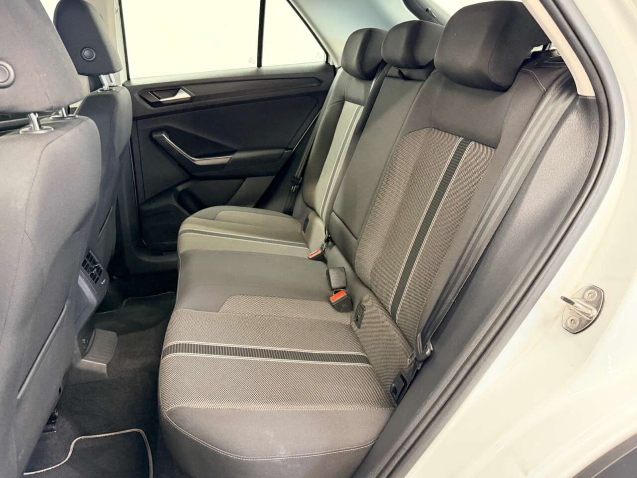 2018 VOLKSWAGEN T-ROC 2018 VOLKSWAGEN T-ROC