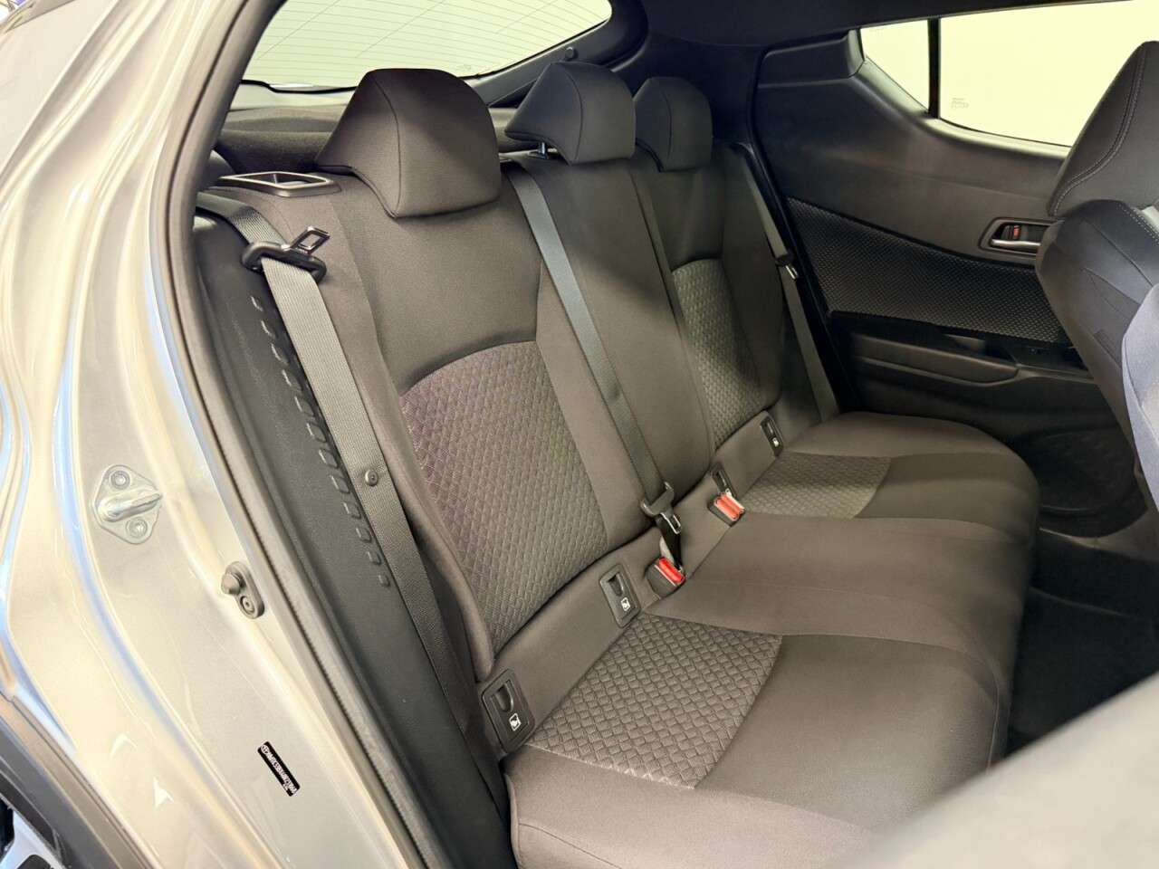 2022 TOYOTA C-HR 2022 TOYOTA C-HR