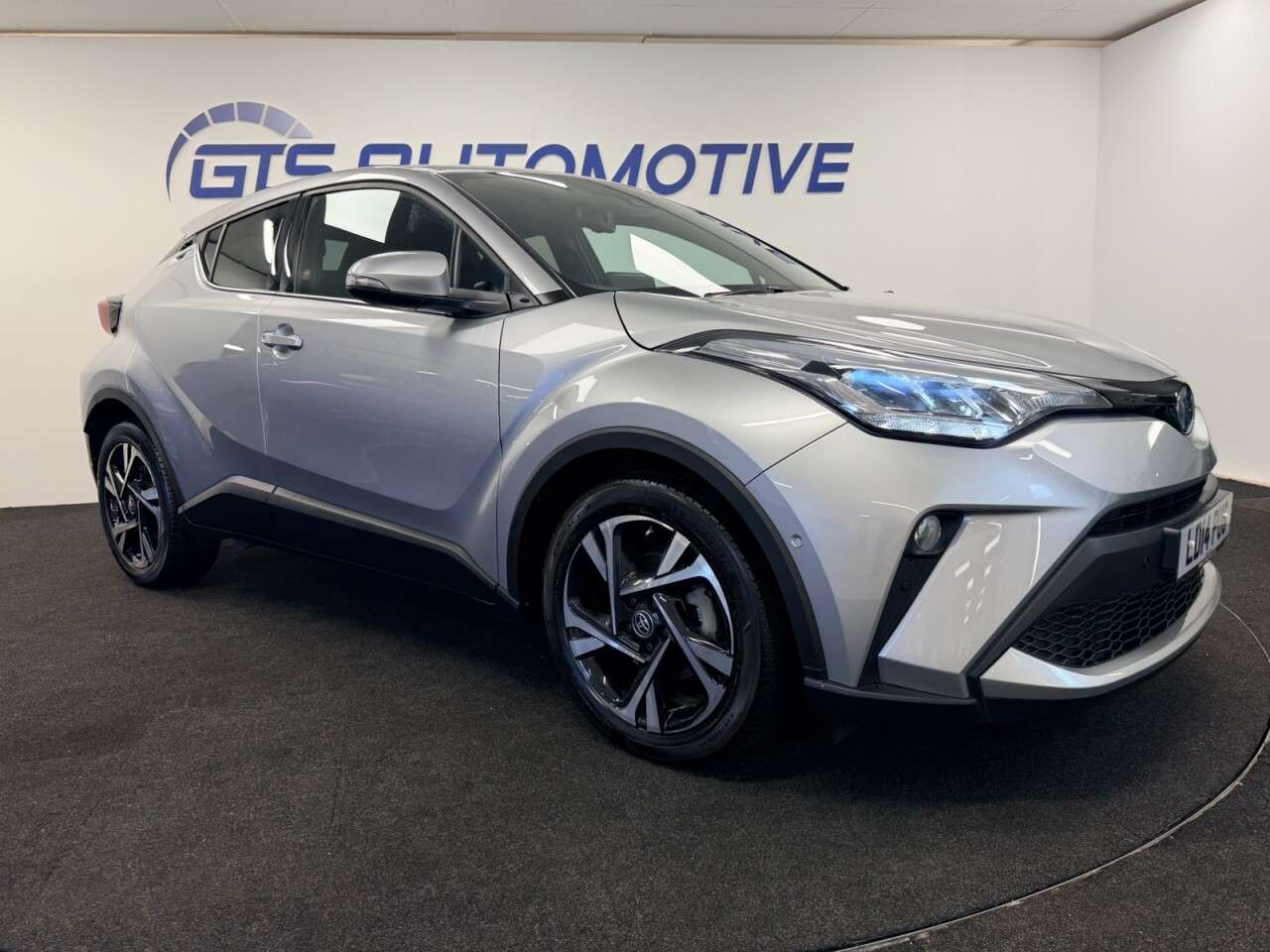 2022 TOYOTA C-HR 2022 TOYOTA C-HR