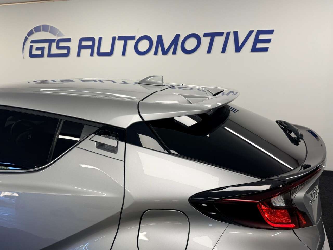 2022 TOYOTA C-HR 2022 TOYOTA C-HR