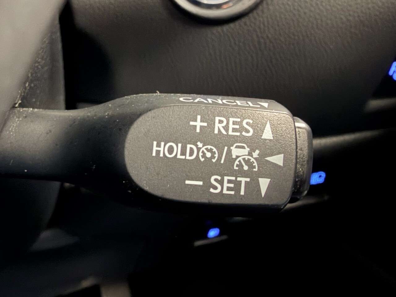 2022 TOYOTA C-HR 2022 TOYOTA C-HR