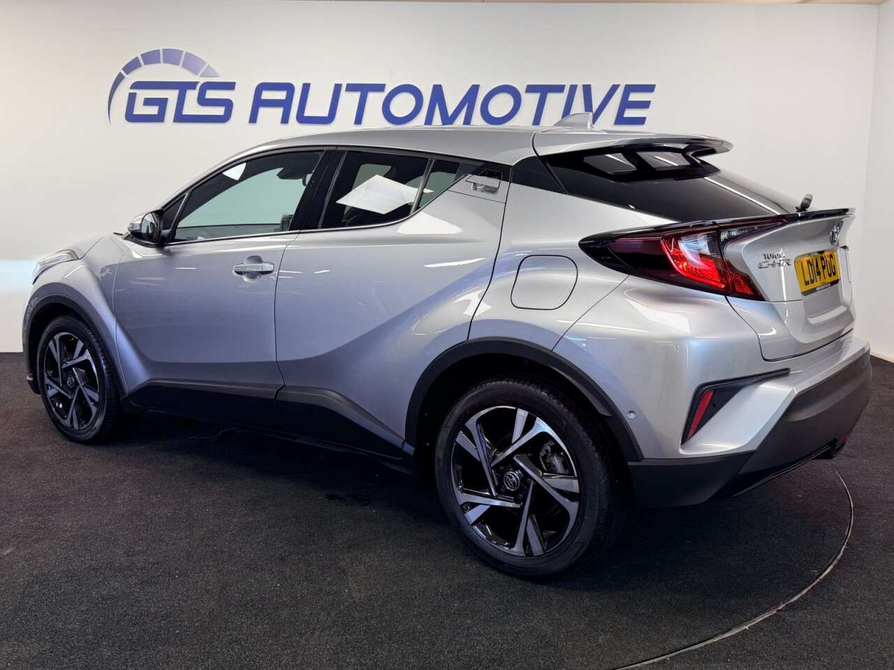 2022 TOYOTA C-HR 2022 TOYOTA C-HR