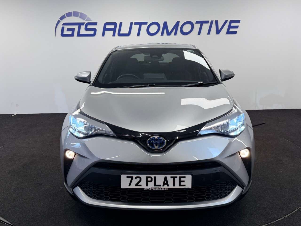 2022 TOYOTA C-HR 2022 TOYOTA C-HR