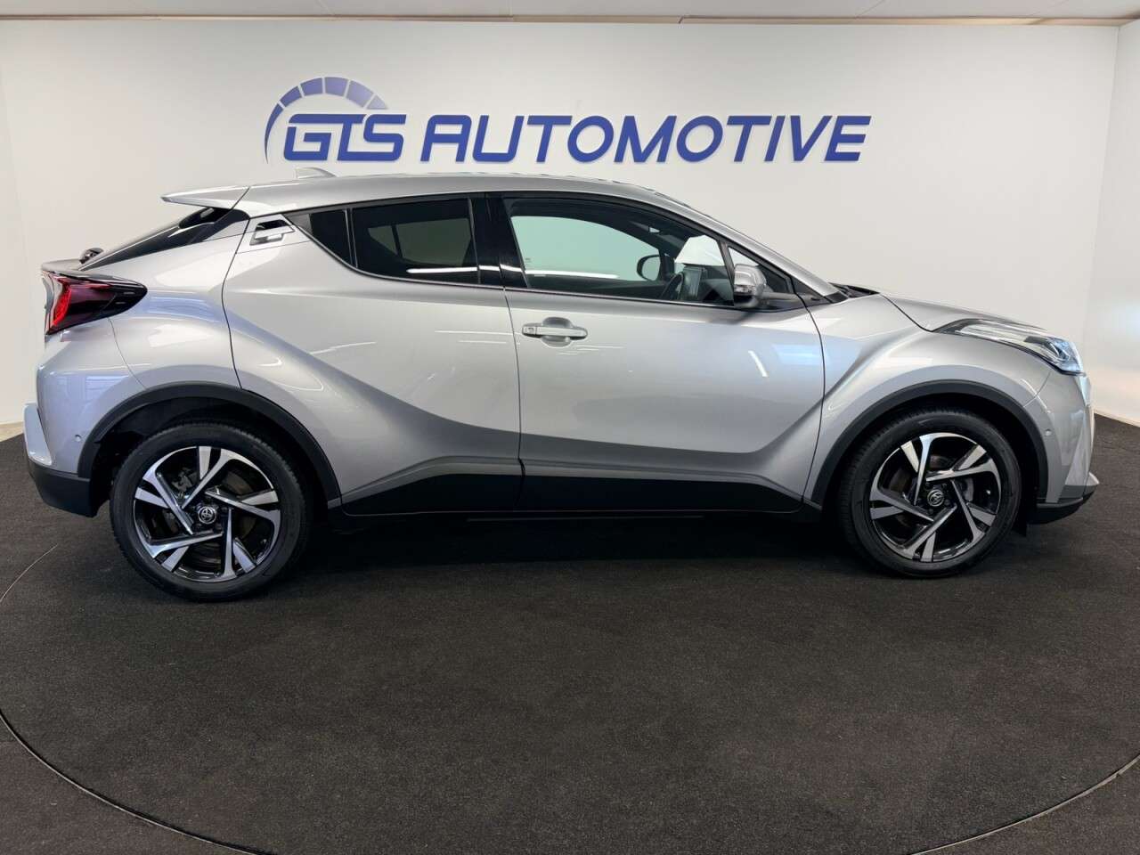 2022 TOYOTA C-HR 2022 TOYOTA C-HR