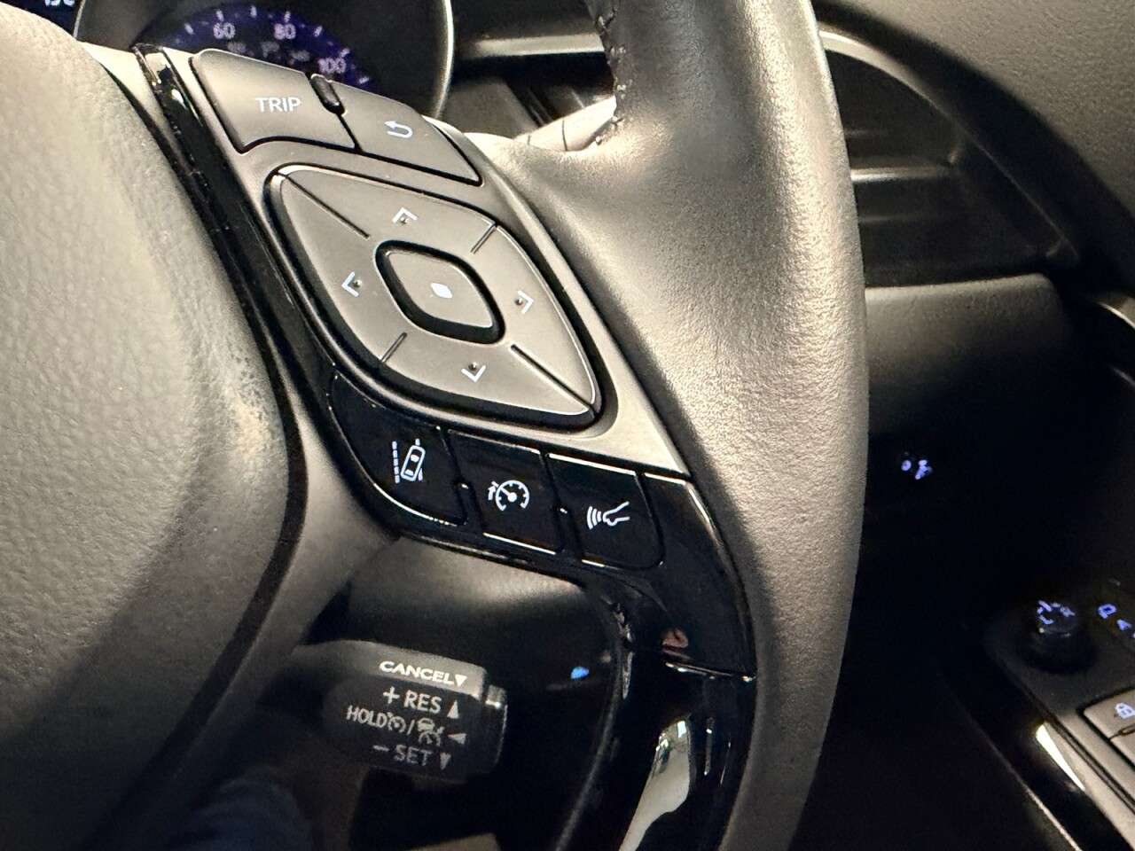 2022 TOYOTA C-HR 2022 TOYOTA C-HR