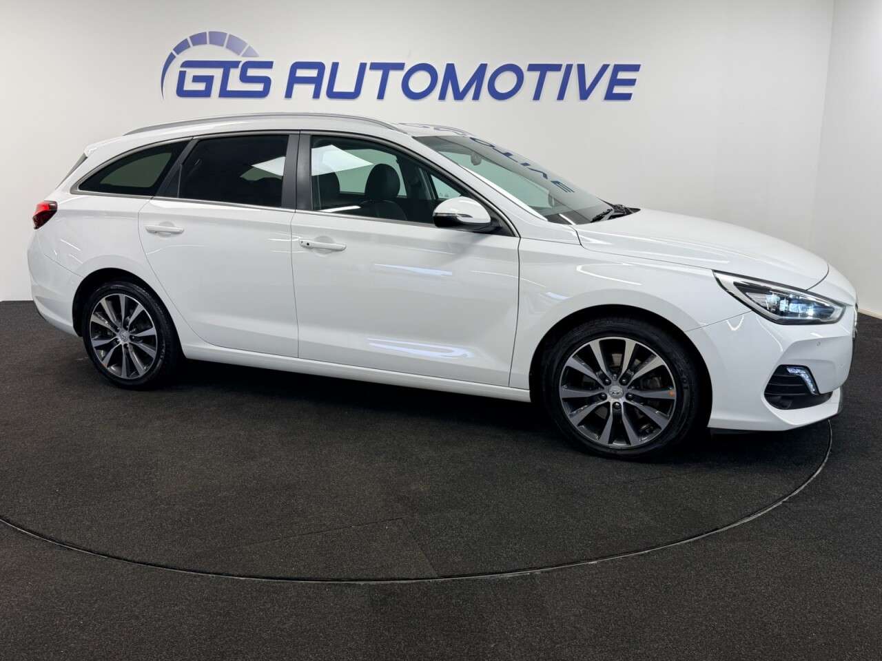 2019 HYUNDAI I30 2019 HYUNDAI I30