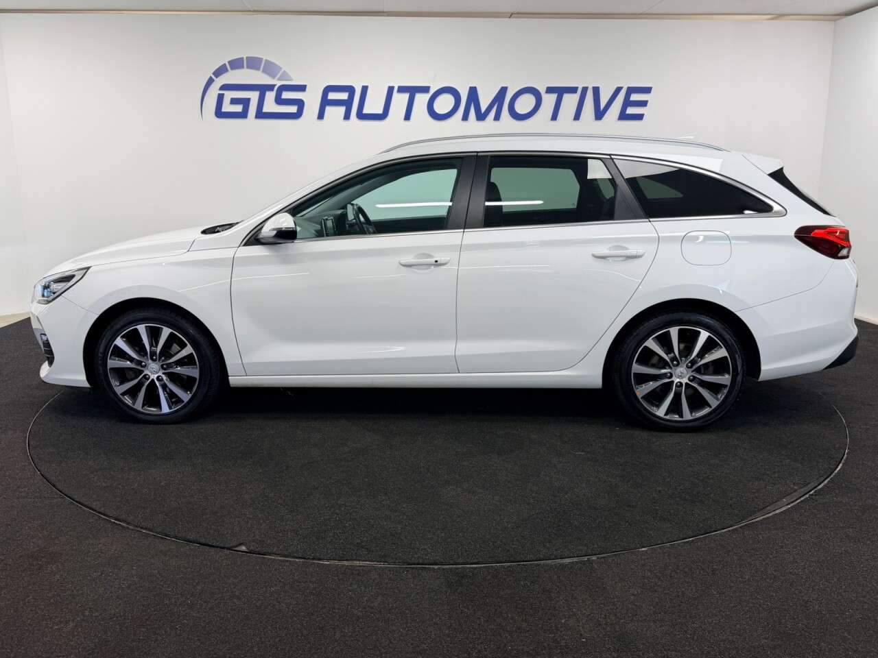 2019 HYUNDAI I30 2019 HYUNDAI I30