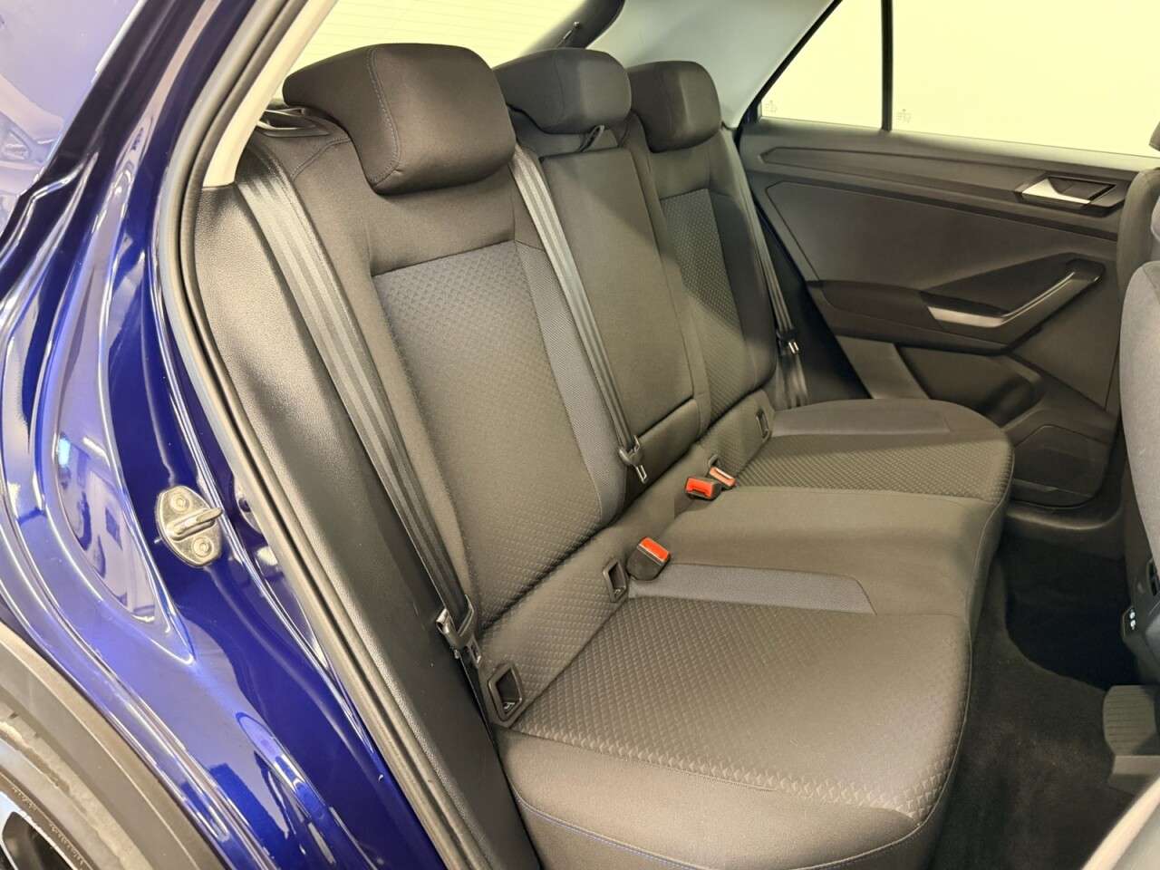 2021 VOLKSWAGEN T-ROC 2021 VOLKSWAGEN T-ROC