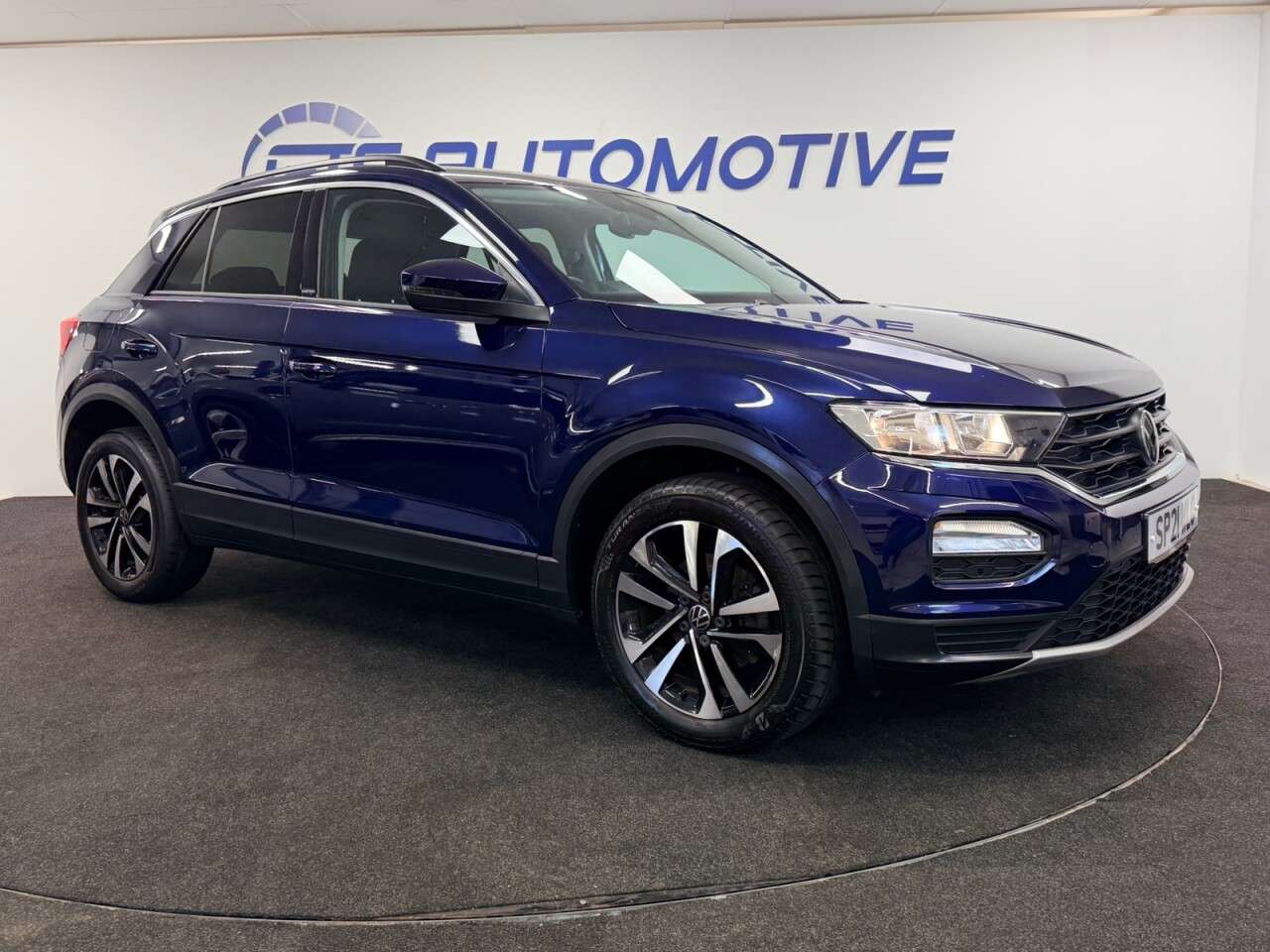 2021 VOLKSWAGEN T-ROC 2021 VOLKSWAGEN T-ROC