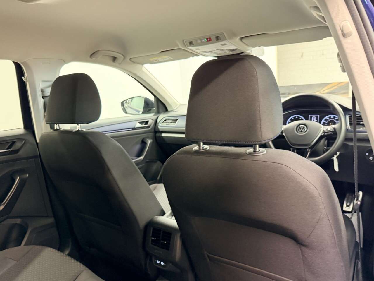 2021 VOLKSWAGEN T-ROC 2021 VOLKSWAGEN T-ROC