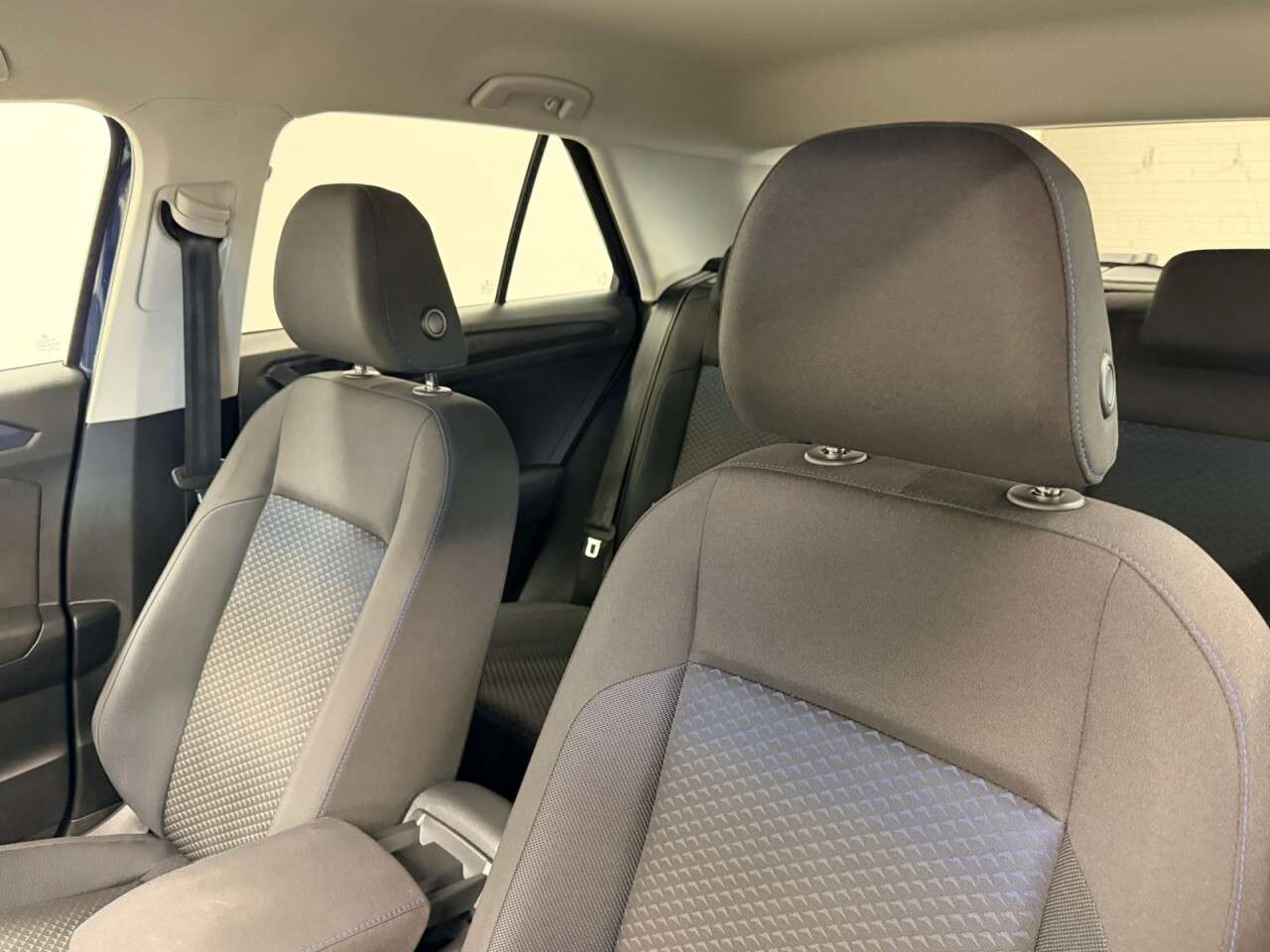 2021 VOLKSWAGEN T-ROC 2021 VOLKSWAGEN T-ROC