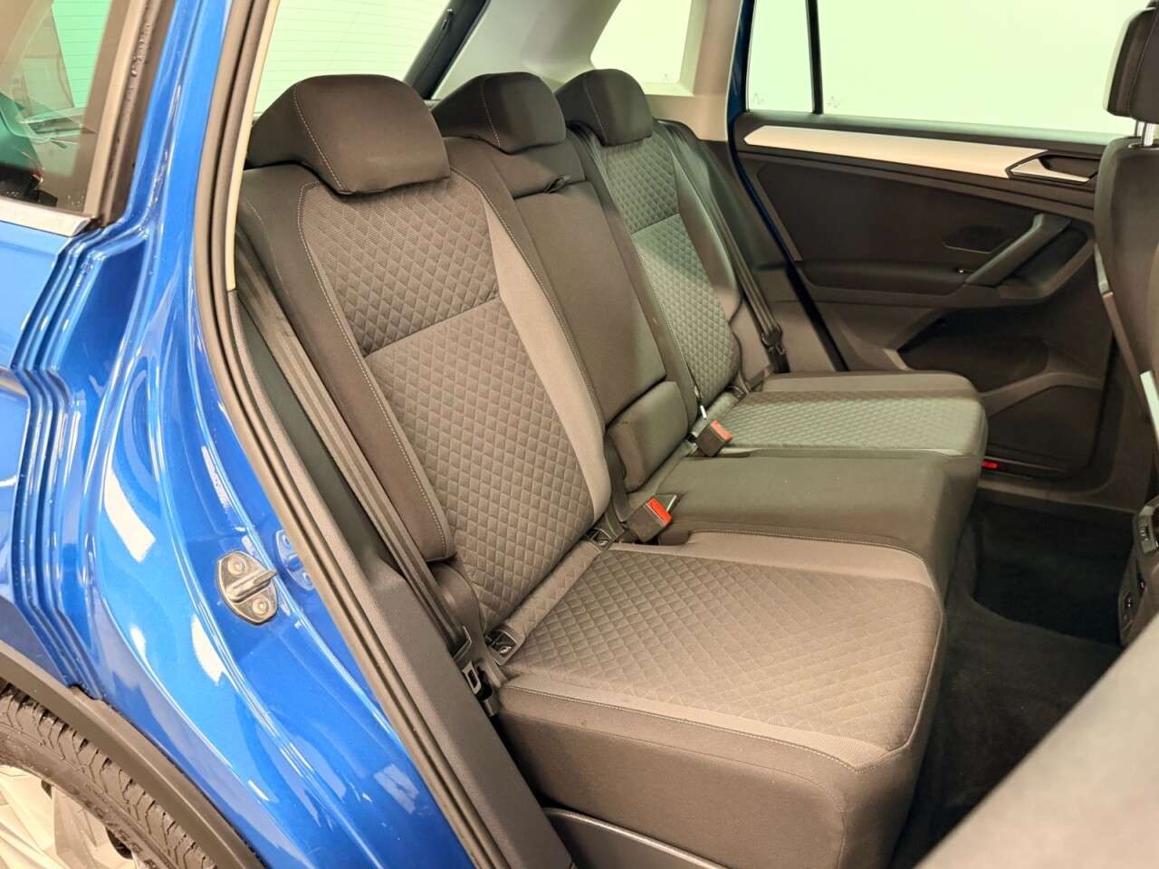 2018 VOLKSWAGEN TIGUAN 2018 VOLKSWAGEN TIGUAN