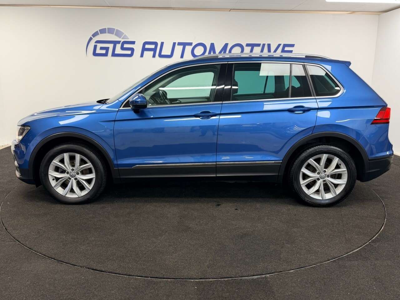 2018 VOLKSWAGEN TIGUAN 2018 VOLKSWAGEN TIGUAN