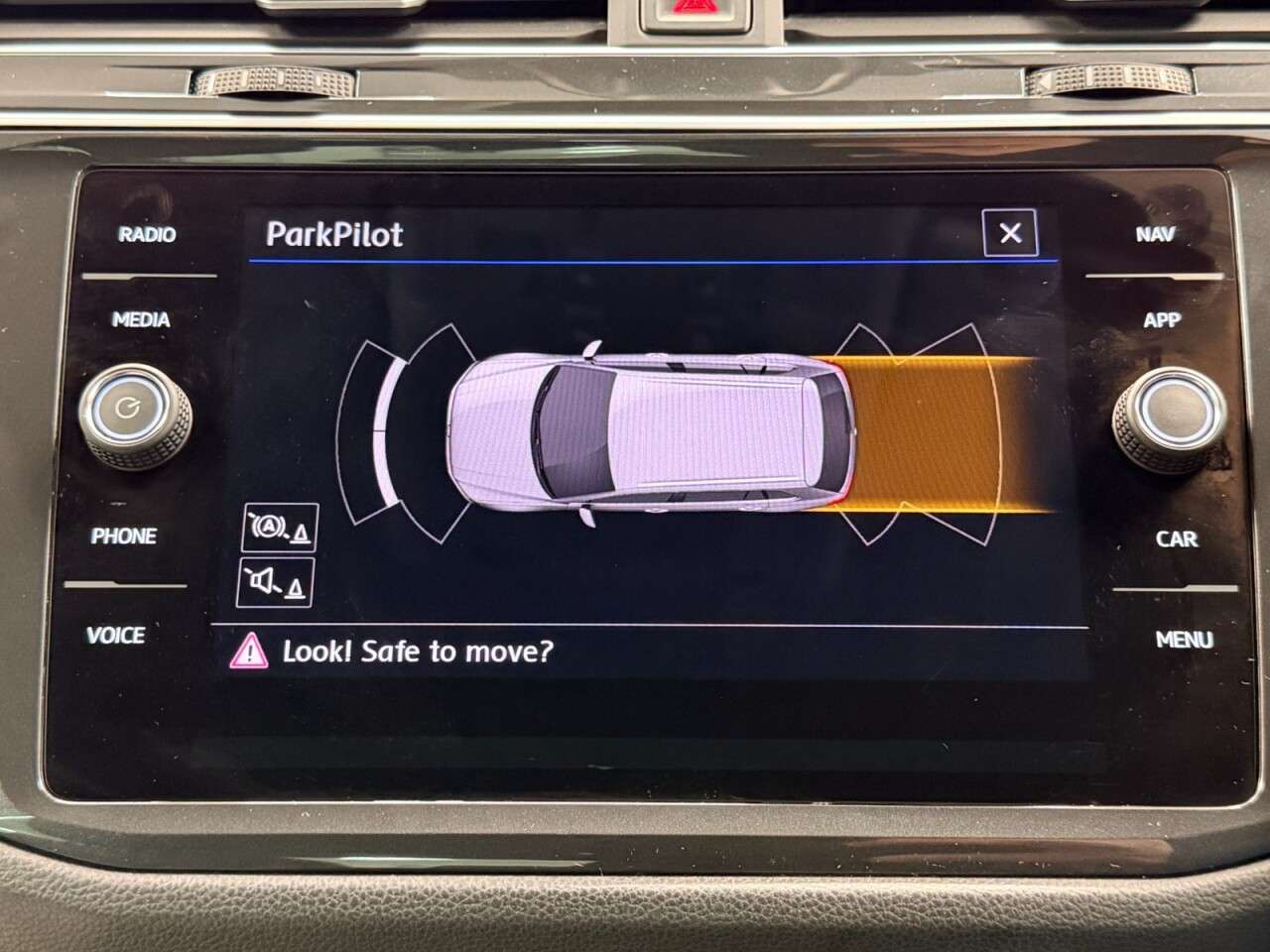 2018 VOLKSWAGEN TIGUAN 2018 VOLKSWAGEN TIGUAN